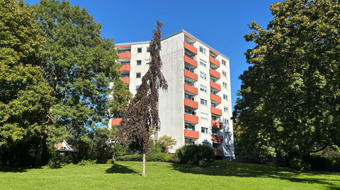 3 Zimmer Wohnung mit viel Potenzial in Preetz - Aufzug und Außenstellplatz inklusive