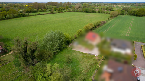 Besonderes Baugrundstück in ruhiger Feldrandlage nahe der Ostsee - 24217 Wisch